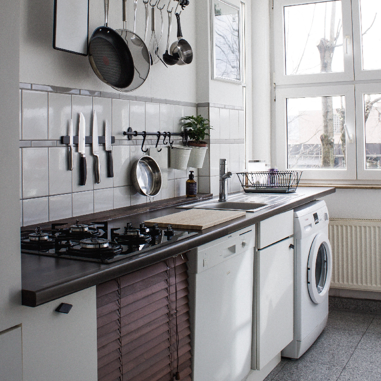 Image showcasing 20 Ways to Reduce Your Energy Bill Big-Time