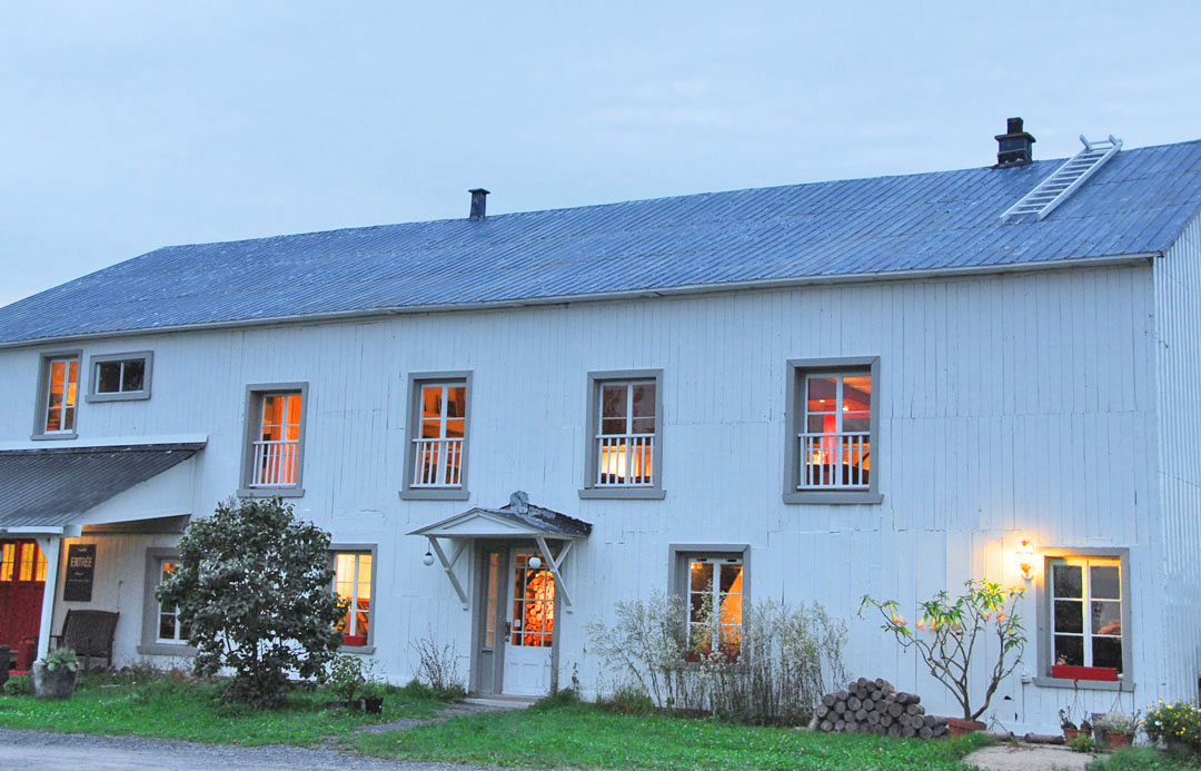 Barn Sweet Barn: Saint-Jean-de-l'Île-d'Orléans, QC