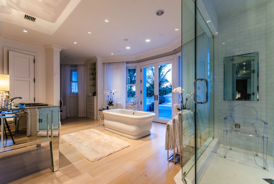 Master bathroom in Celine Dion's former Florida mansion