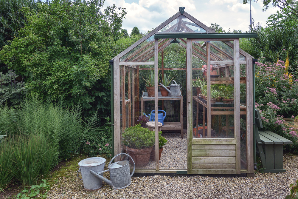 Small greenhouse