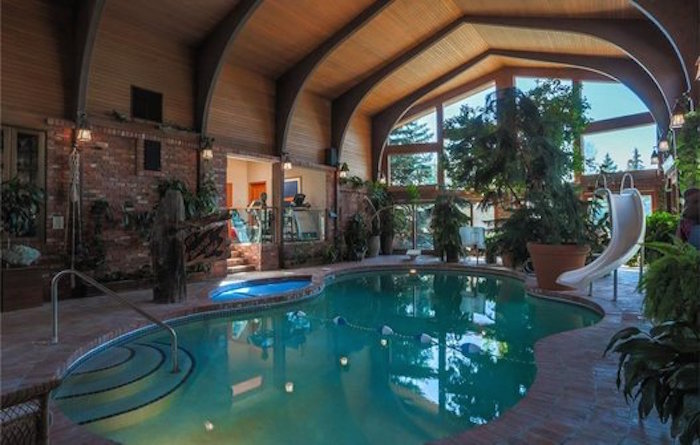 Living Room Pool