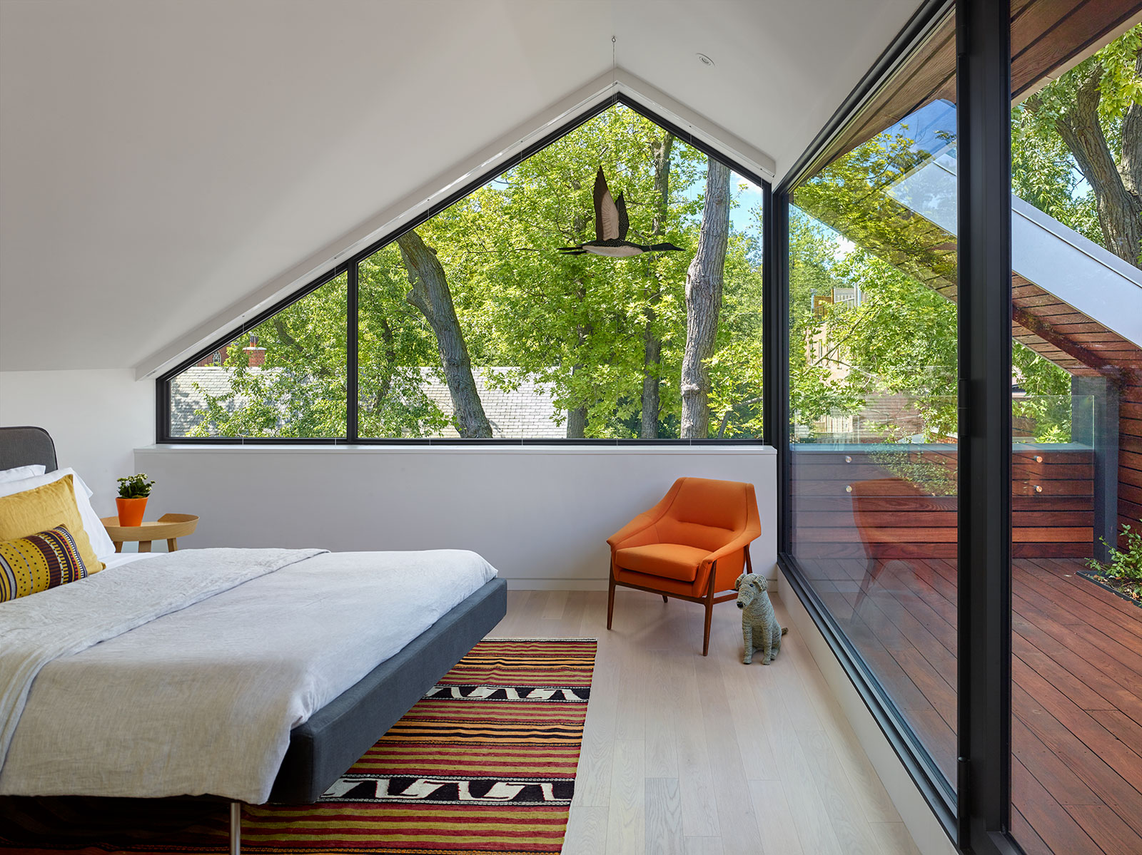 Contemporary architectural attic with sitting area