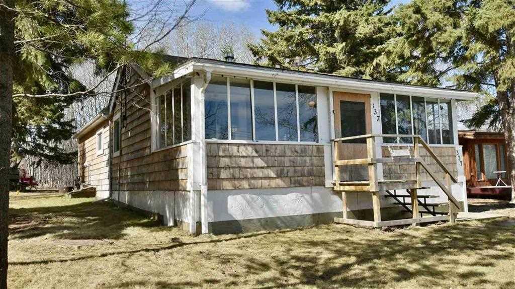 Tranquil Alberta Cottage