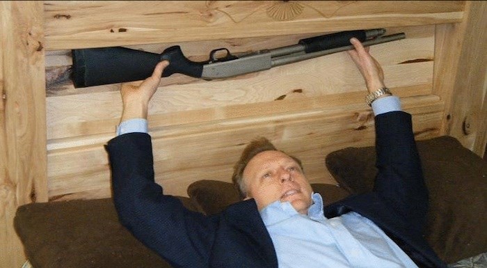 Gun Bed