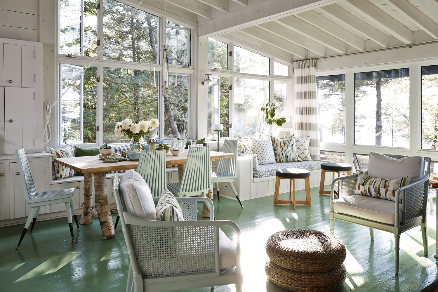 sarah richardson cottage living room