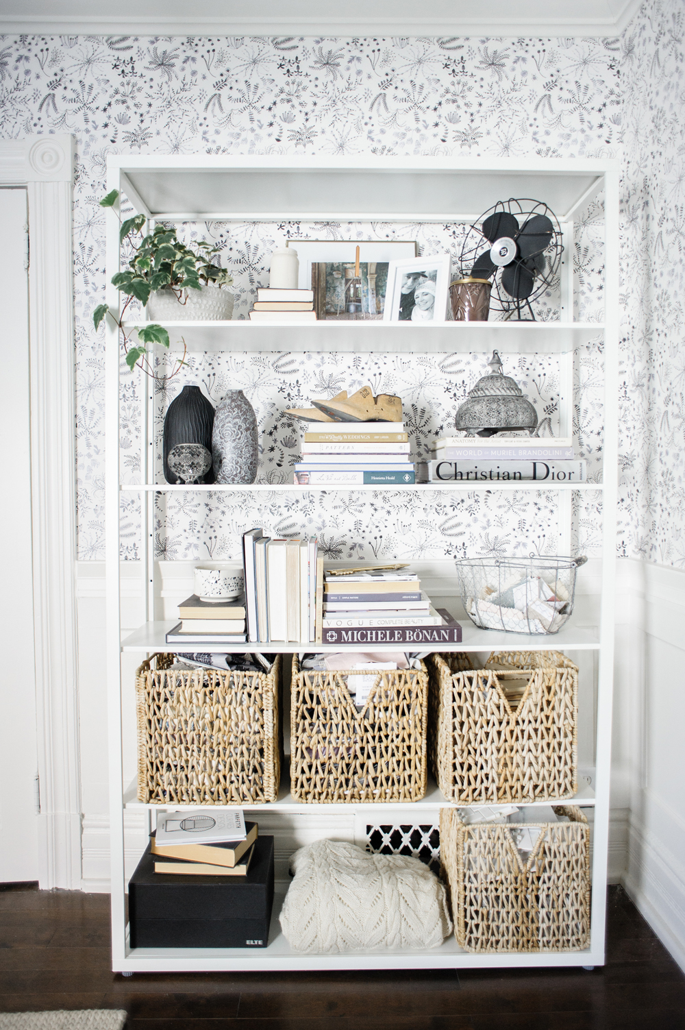 The Secret to Styling a Bookshelf