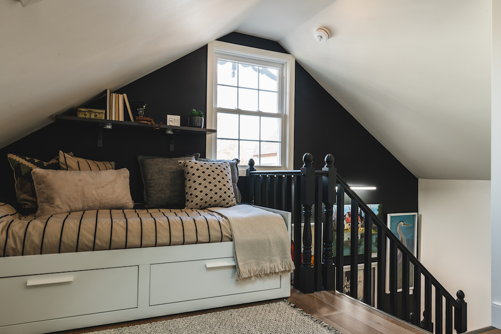 Upstairs nook with daybed