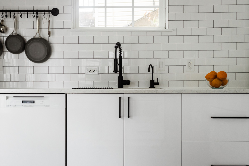 Backsplash in a modern kitchen