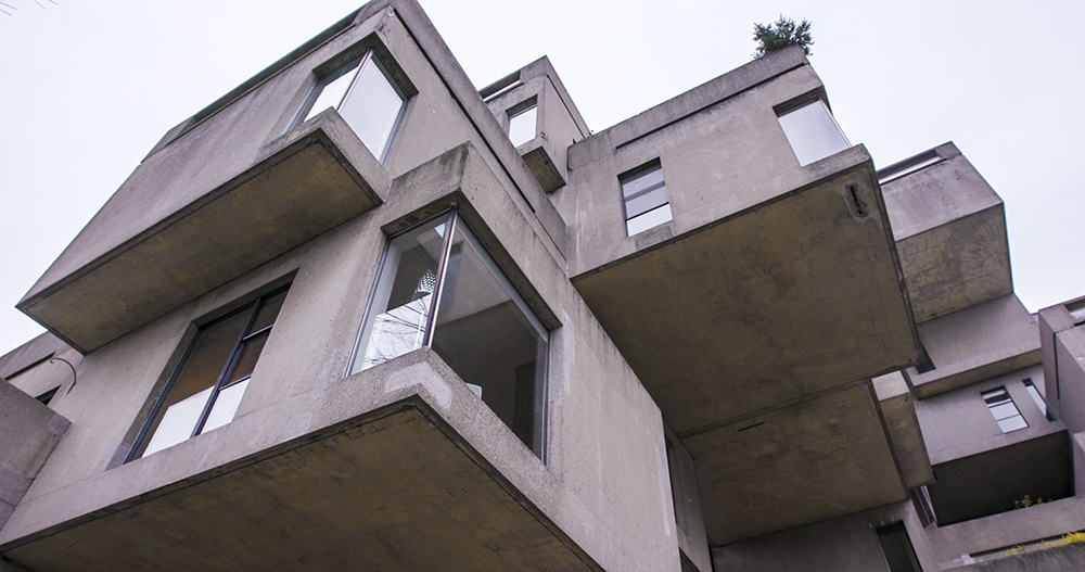 habitat-67-outside-cube=underneath-shot