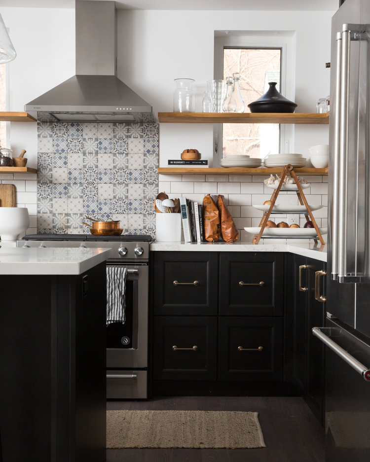 Ravishing boho-bistro kitchen with wood open shelves