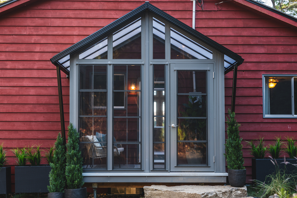 Cottage sunroom