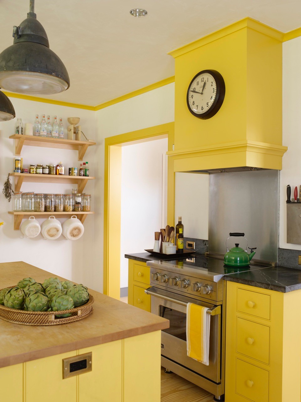 Sunny yellow kitchen cabinets