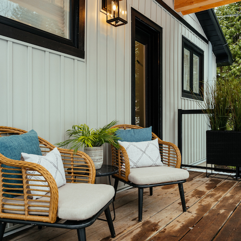 Front porch in Muskoka