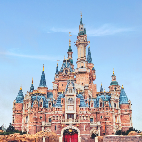 The iconic Sleeping Beauty castle at Disneyland