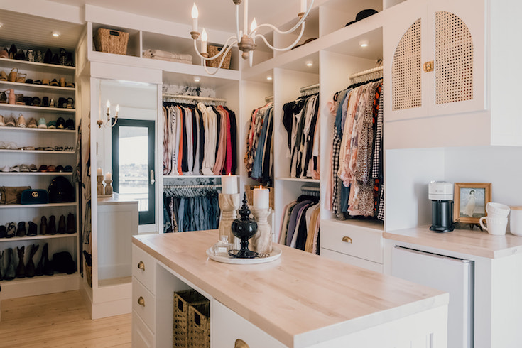 Walk-in closet