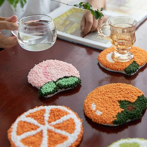 Tufted coaster kits