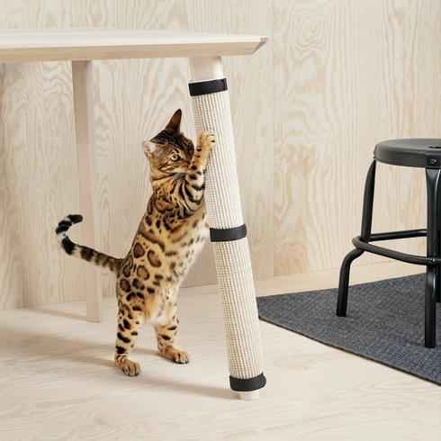 Scratching mat for cats