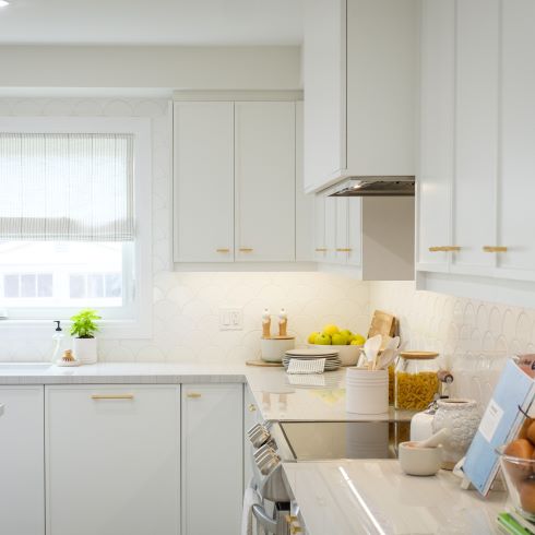 All white kitchen