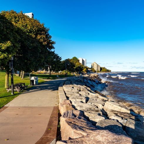 Spencer Smith Park and Brant Street Pier at the lakeside of Lake Ontario, Burlington