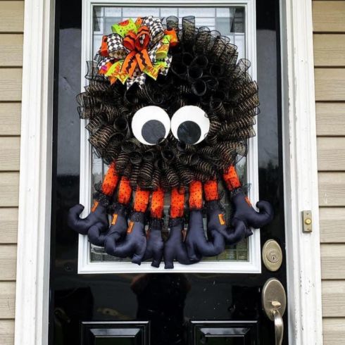 DIY Halloween wreath