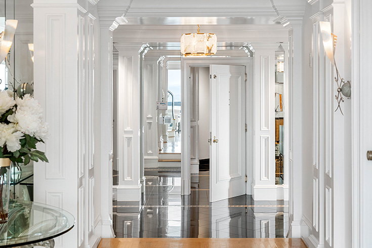 Elton John's entryway