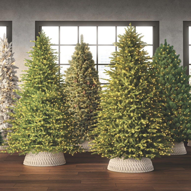 Viral Grand Duchess Christmas tree from Home Depot
