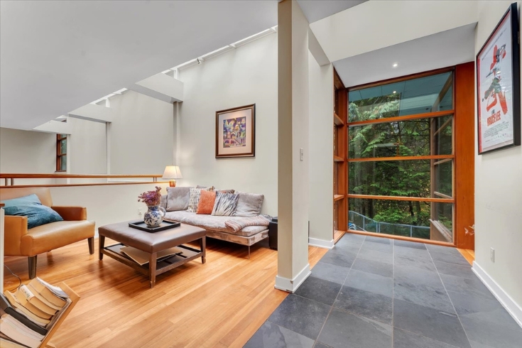 Living room and hallway with slate details
