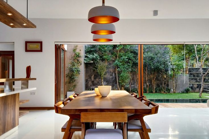 Modern greige kitchen with natural materials