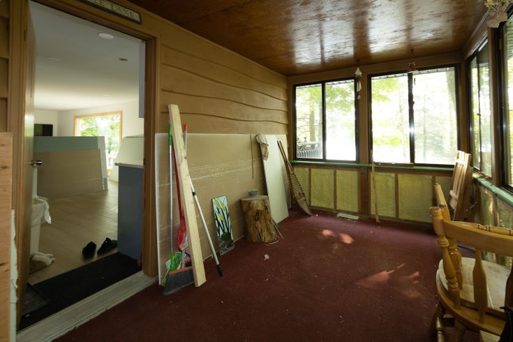 the drafty rundown sunroom of the Eagle Lake cabin