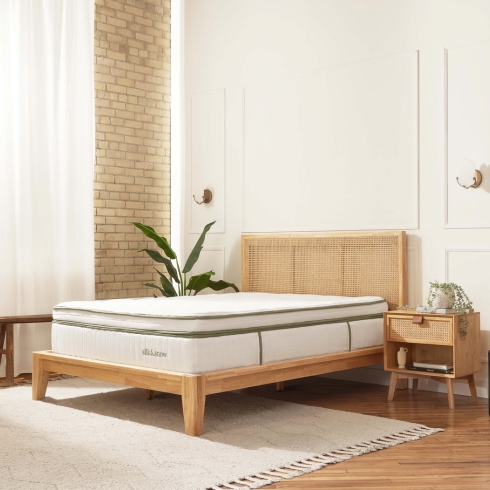 Organic plush Queen-size mattress from Canadian retailer Silk & Snow