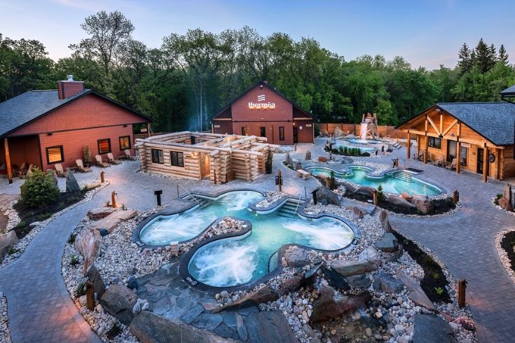 The grounds at Thermëa by Nordik Spa-Nature in Winnipeg