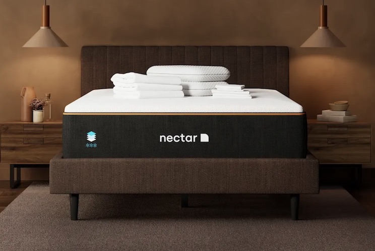 Cooling mattress with sheets
