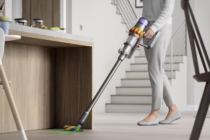 Dyson V15 Detect Plus Cordless Vacuum