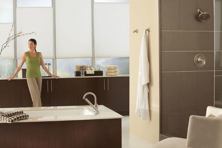 Moen S6320BN Velocity Two-Function Rainshower Showerhead