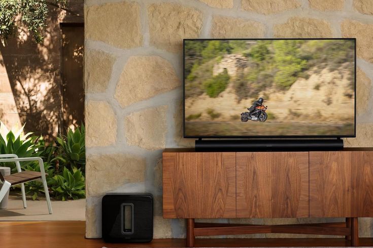 Sonos Soundbar in living room