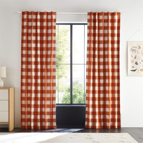 Red and cream checkered drapes