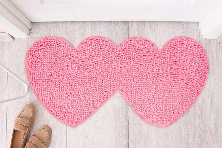 Pink double heart bath mat