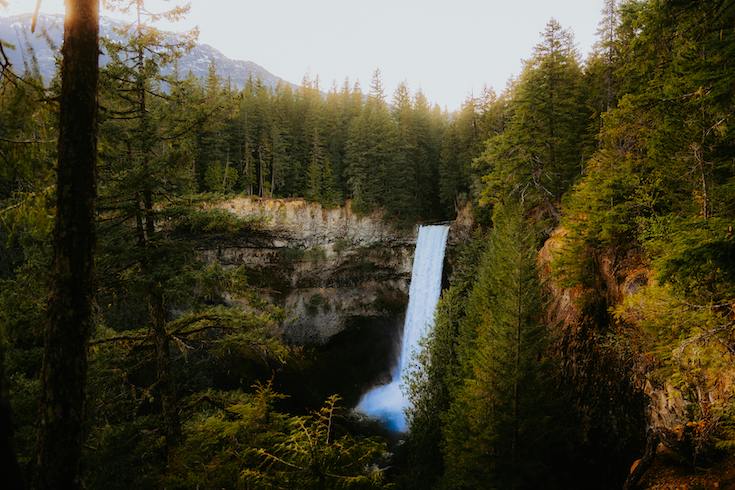 Brandywine Falls Provincial Park waterfall in Whistler, BC